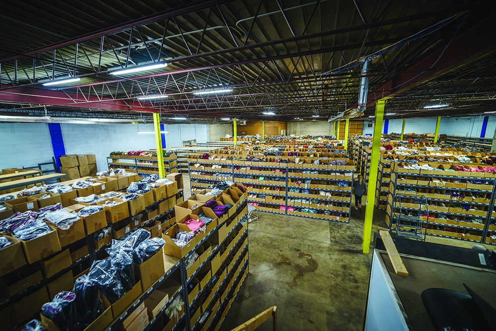 company-size-mickey-quinn-vanity