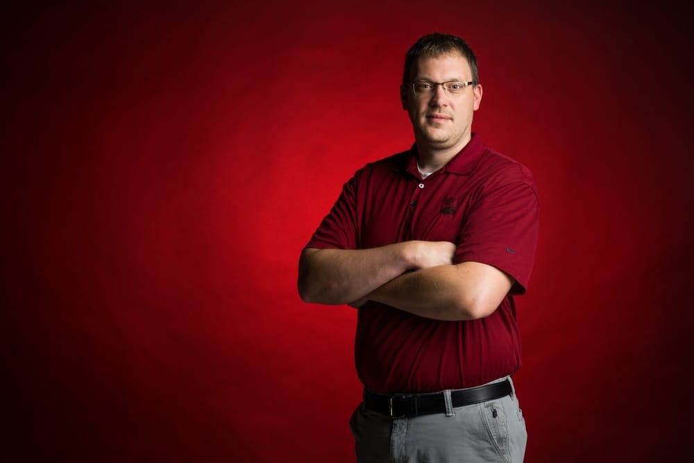 Tony Loftness, Area Sales Manager for LG Seeds